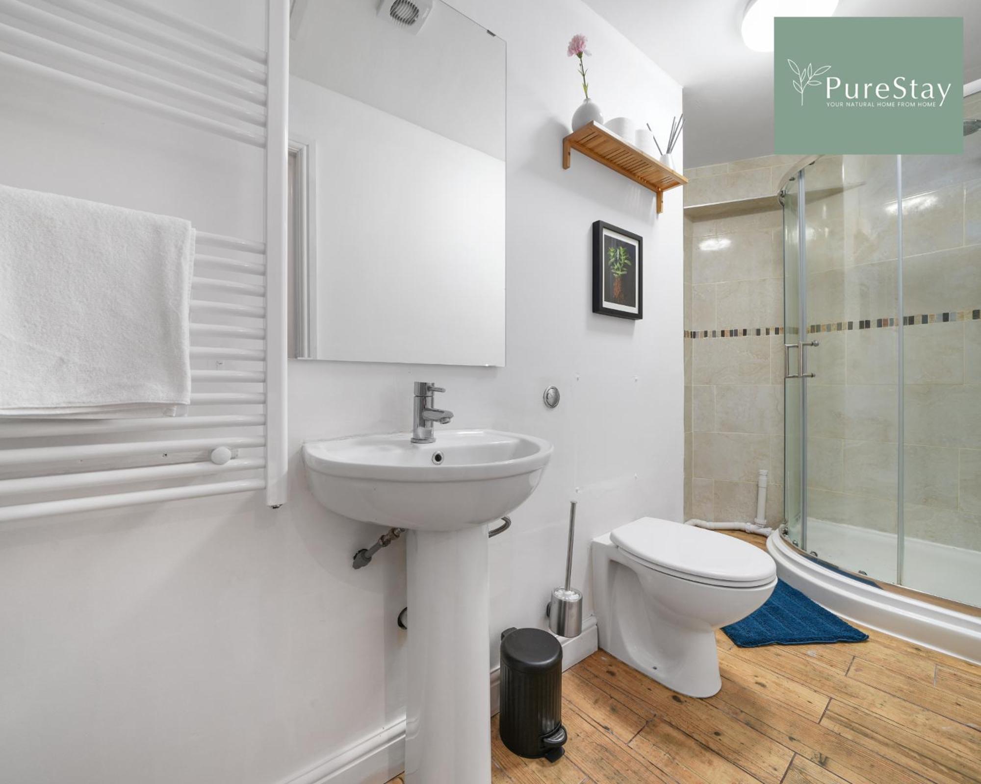 Stunning Two Bed Leamington Apartment With Free Wifi By Purestay Short Lets & Serviced Accommodation المظهر الخارجي الصورة